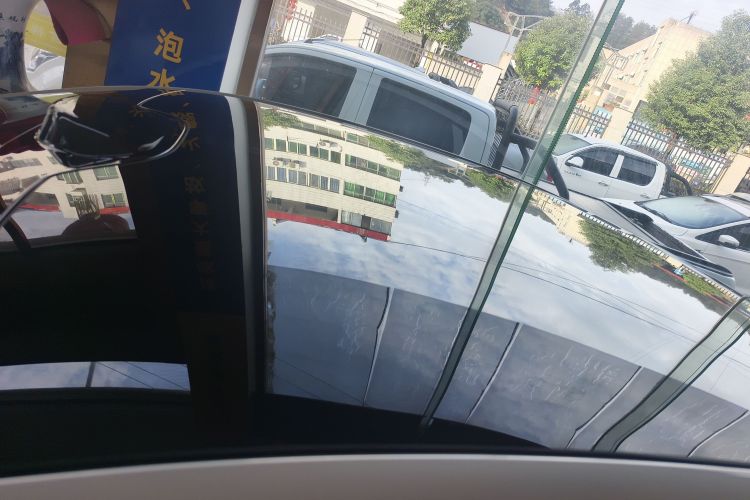 零跑汽车 零跑B01 2025款 650激光雷达版局部细节57