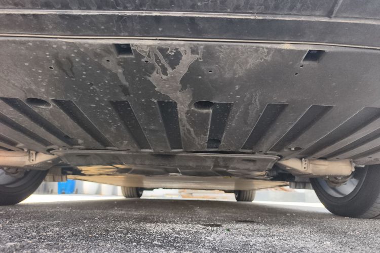 领克Z10 2025款 95kWh 702km四驱Halo局部细节9009