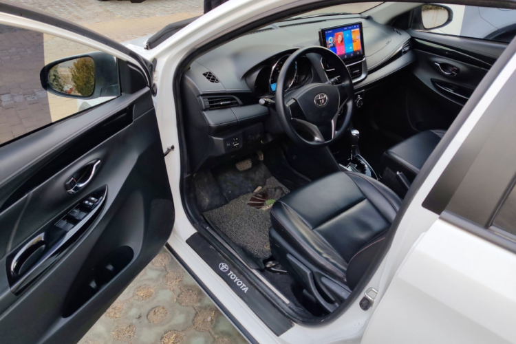 丰田 YARiS L 致炫 2020款 致炫X 1.5L CVT豪华版中控内饰20