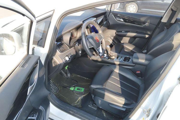 比亚迪 宋MAX 2017款 1.5T 自动智联精英型 7座中控内饰20