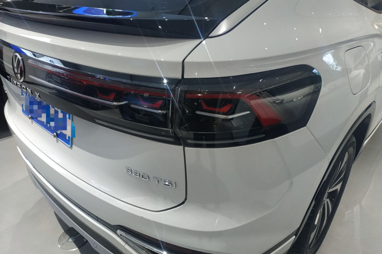 大众 探岳X 2023款 330TSI 两驱尊贵高能版车身外观9
