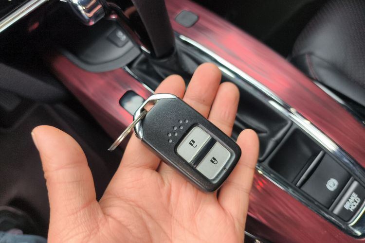 本田XR-V 2015款 1.8L VTi CVT豪华版中控内饰11