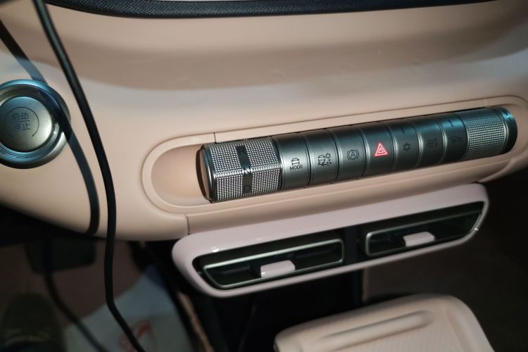 比亚迪 海鸥 2024款 荣耀版 305km 活力版中控内饰18