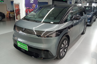 极氪MIX 2025款 长续航智驾版