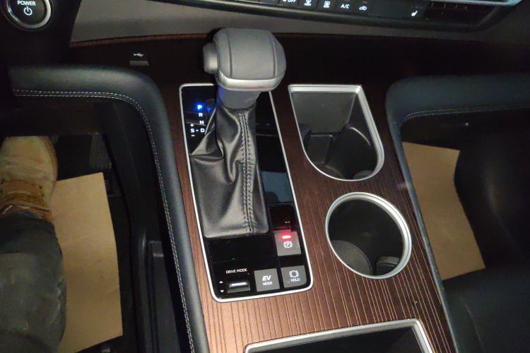 丰田 赛那SIENNA 2026款 2.5L 双擎四驱豪华版中控内饰18