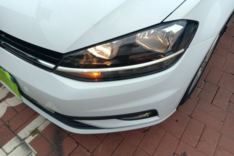 大众 高尔夫 2018款 1.6L 自动时尚型局部细节36