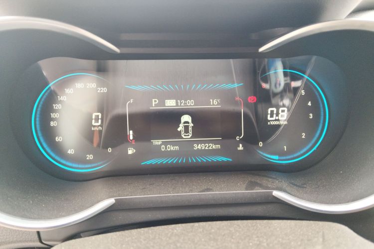 捷途X70M 2021款 1.5T DCT豪华伙伴型 5座中控内饰14