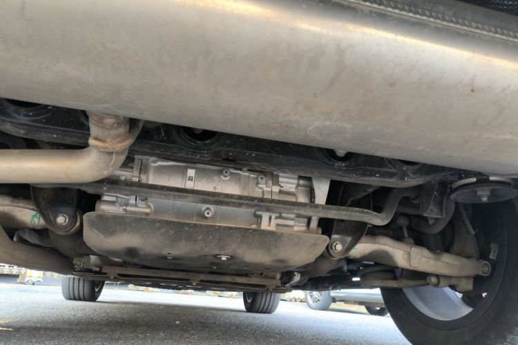 鸿蒙智行 问界M7 2024款 1.5T 后驱Plus版 5座局部细节9009