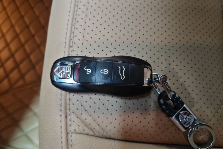 保时捷 2015款 Cayenne 3.0T中控内饰11