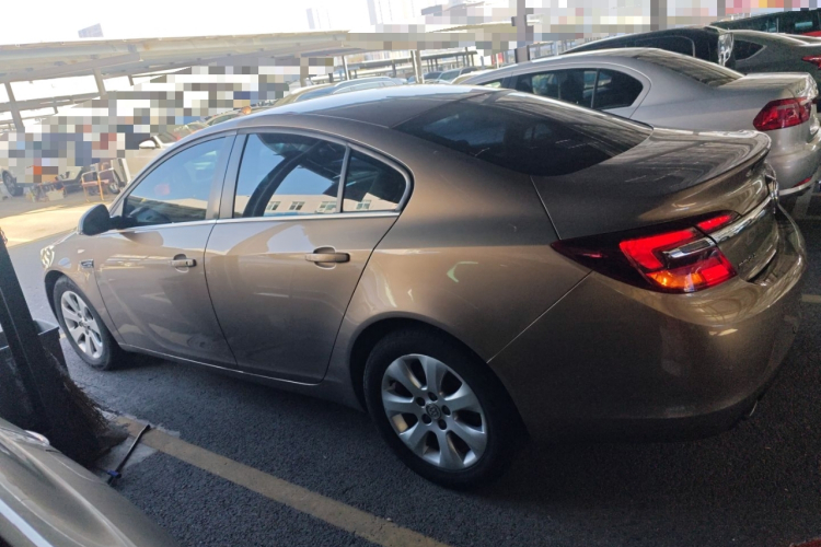 别克 君威 2014款 2.0L 领先时尚型车身外观4