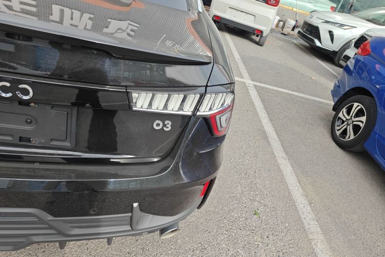 领克03 2019款 1.5TD DCT劲版 国VI车身外观9