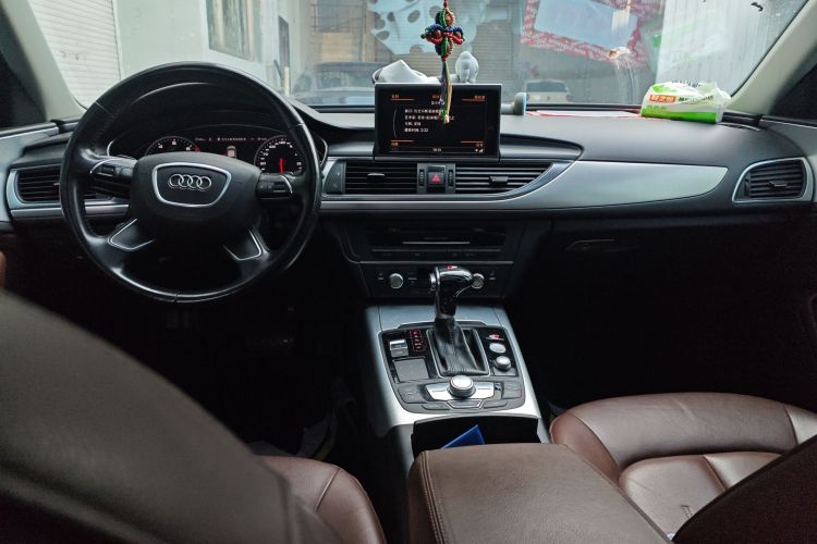 奥迪A6L 2014款 TFSI 舒适型中控内饰12