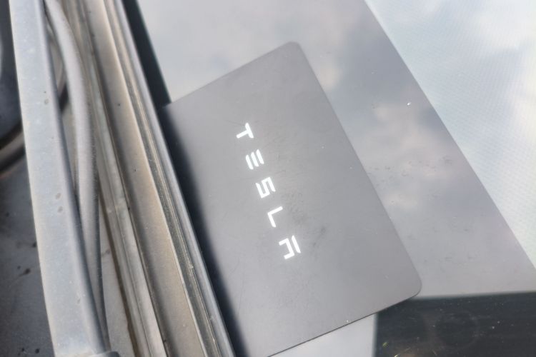 特斯拉 Model 3(进口) 2019款 长续航后驱版中控内饰11