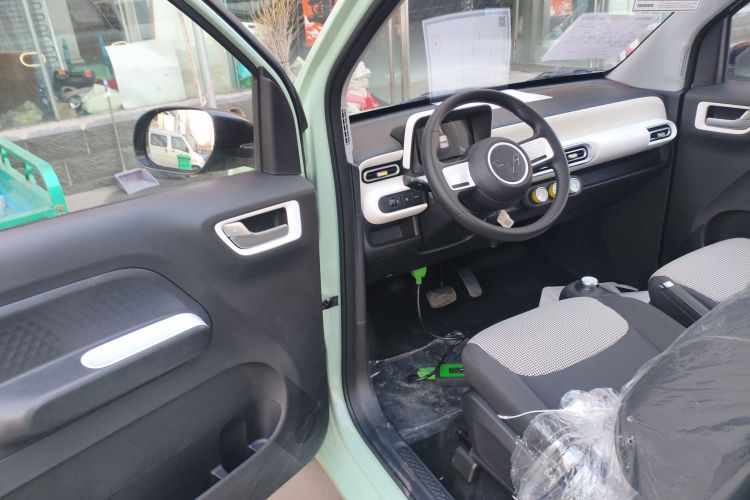 五菱汽车 宏光MINIEV 2024款 第三代 215km 青春版中控内饰20