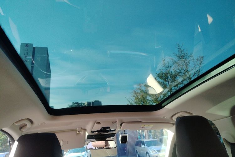 宝马iX1 2023款 eDrive25L X设计套装局部细节22