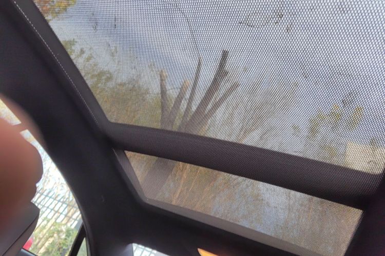 奔驰E级(进口) 2014款 E 200 轿跑版局部细节22