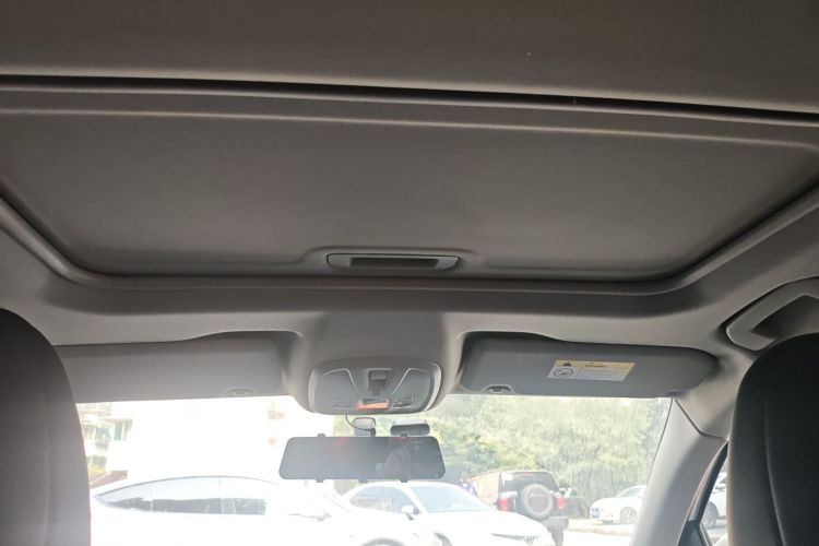 标致408 2020款 360THP 十周年质臻版局部细节22