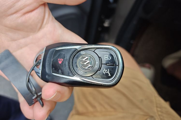 别克 昂科威 2016款 28T 四驱精英型中控内饰7001