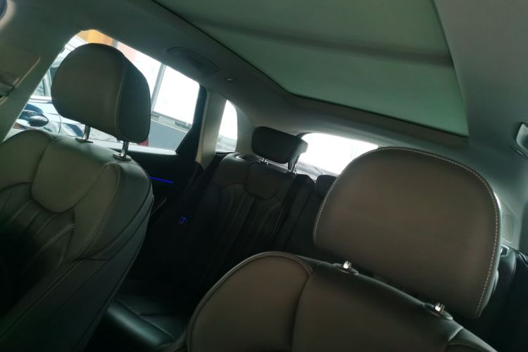 奥迪Q5L 2022款 45T 豪华动感型局部细节22