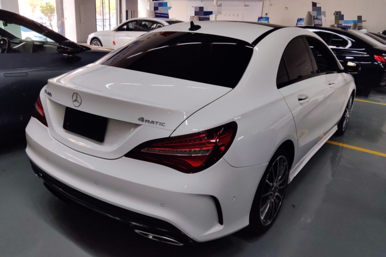 奔驰CLA 2018款 CLA 220 4MATIC车身外观7