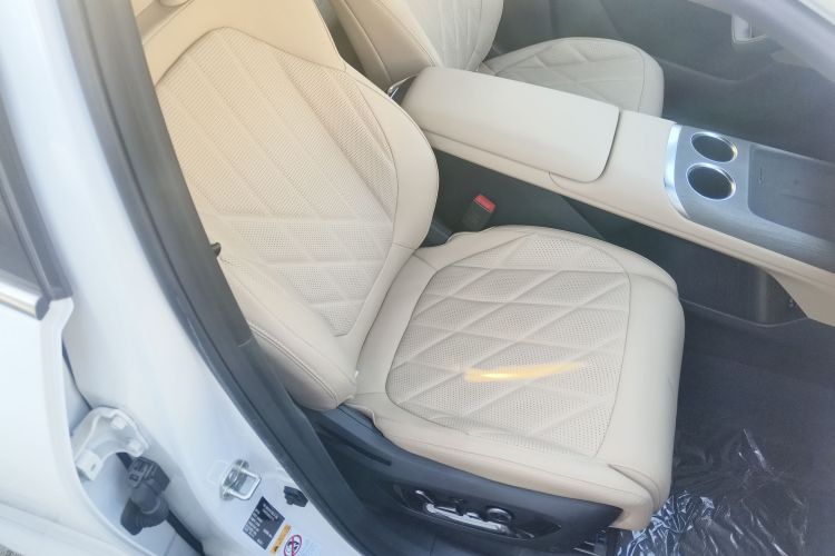 长安CS75 PLUS 2025款 第四代 1.5T 新蓝鲸 智慧旗舰型局部细节41