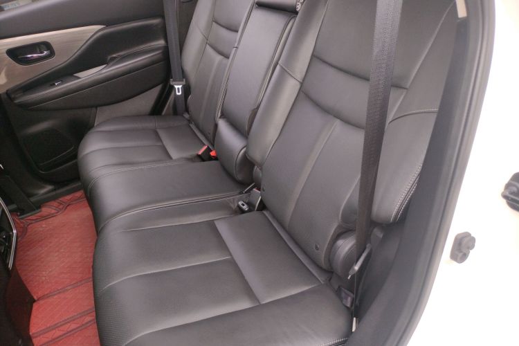 日产 楼兰 2021款 2.5L XL 两驱智联豪华版中控内饰7004