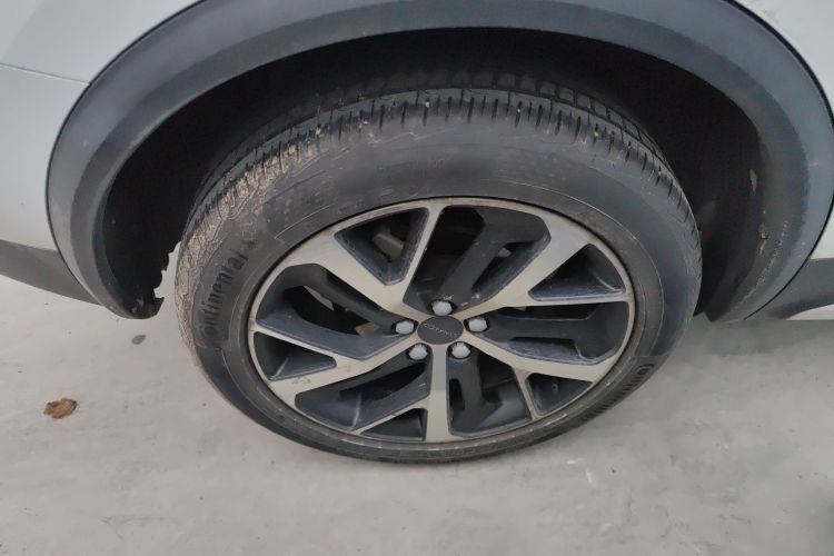 领克01 2017款 2.0T 两驱型Pro版车身外观6003