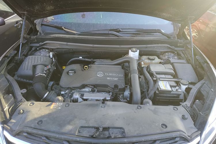 别克 昂科威 2020款 20T 两驱精英型机舱底盘24