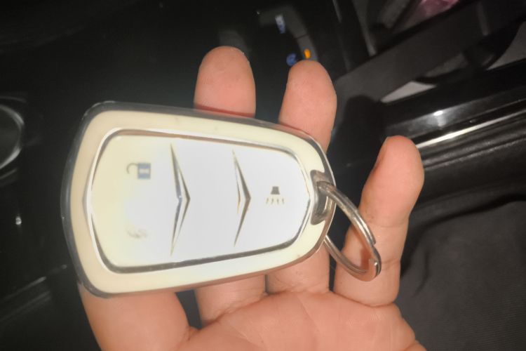 凯迪拉克ATS-L 2016款 28T 时尚型中控内饰7001