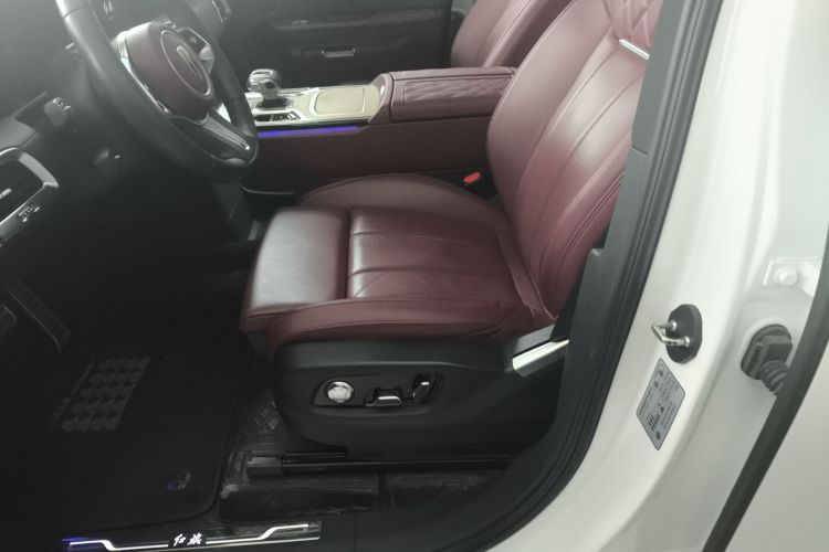 红旗E-HS9 2022款 660km 旗畅版 六座中控内饰19