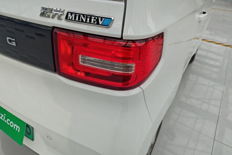 五菱汽车 宏光MINIEV 2020款 自在款 磷酸铁锂车身外观9