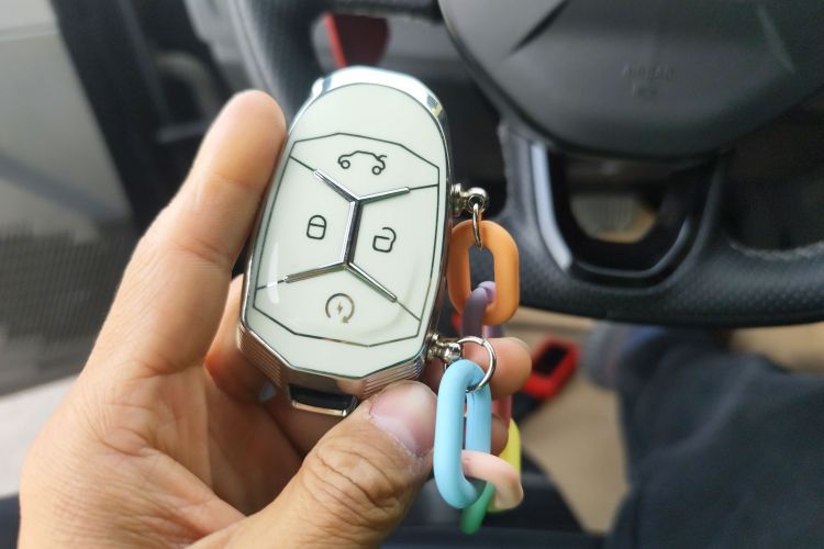 领克03 2022款 2.0TD DCT劲Plus中控内饰7001