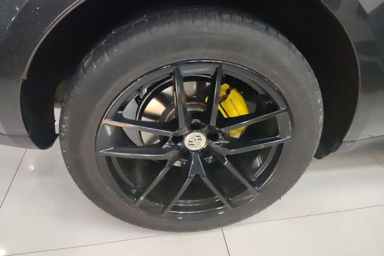 保时捷 2022款 Macan 2.0T车身外观6008