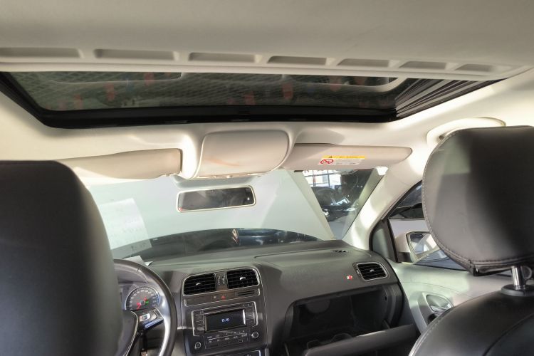 大众 Polo 2016款 1.6L 自动舒适型局部细节22