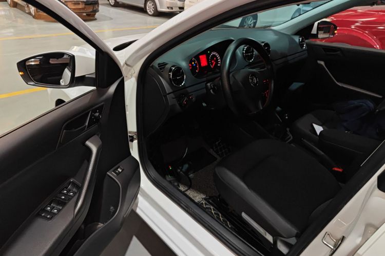 大众 捷达 2019款 梦想版 1.4L 手动时尚型中控内饰7002