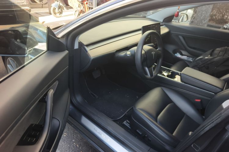 特斯拉 Model 3 2020款 改款 长续航后轮驱动版中控内饰20