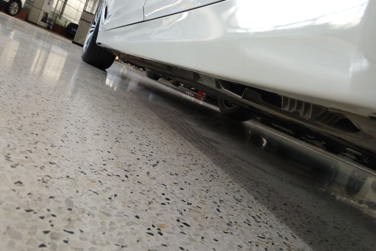 宝马5系 2018款 改款 530Li 尊享型 豪华套装局部细节9002