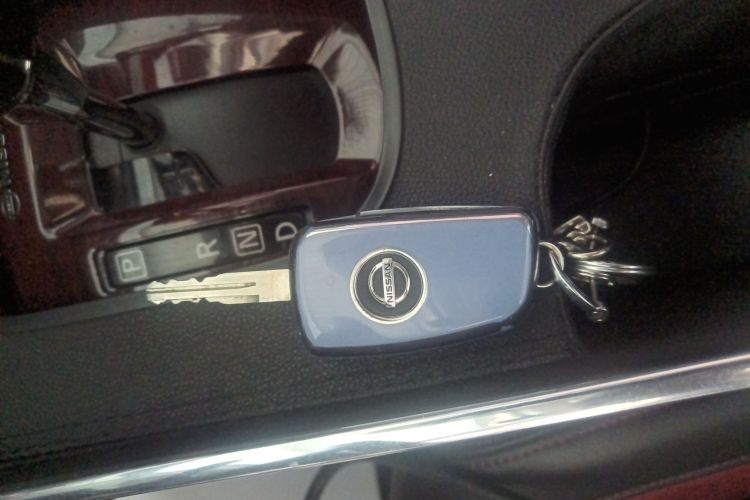 日产 逍客 2017款 2.0L CVT智享版 国V中控内饰11