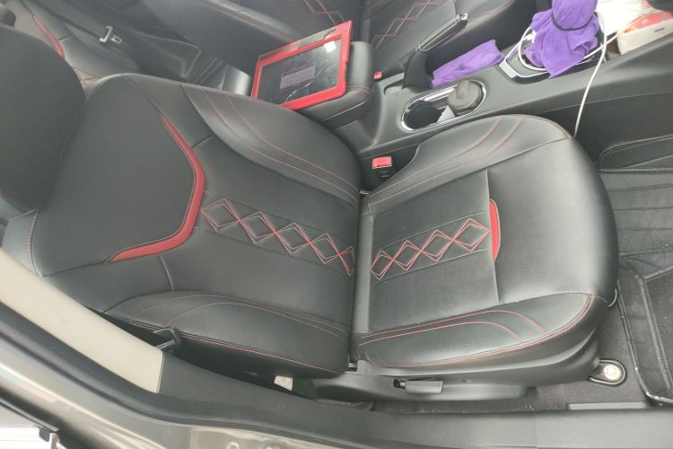 东南DX3 2018款 1.5T CVT尊贵型局部细节41