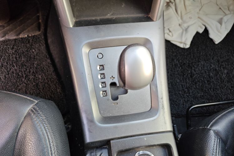 斯巴鲁 森林人 2011款 2.5XS 自动豪华版中控内饰18