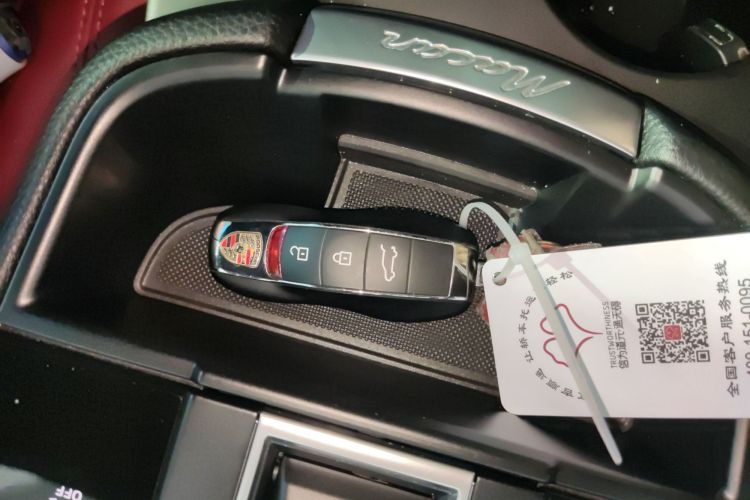 保时捷 2023款 Macan 2.0T中控内饰11