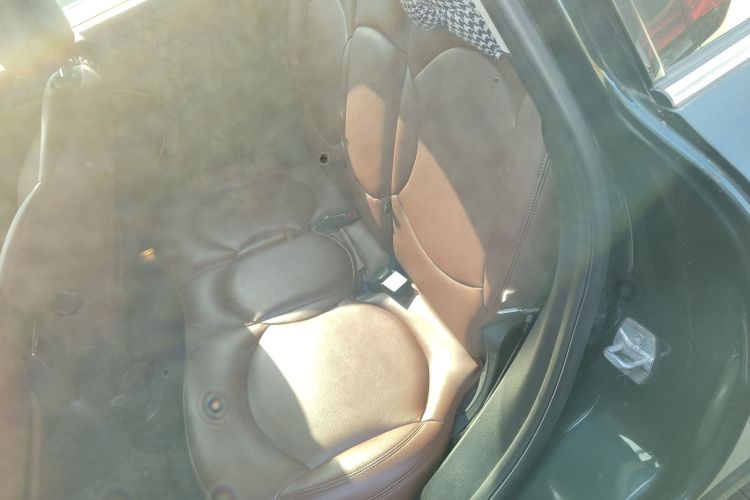 MINI Countryman 2014款 1.6L COOPER Fun中控内饰7004