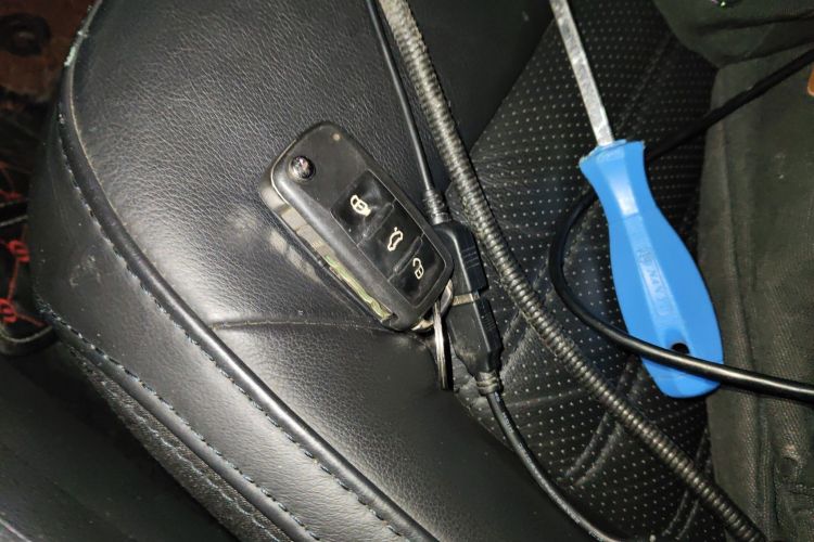 大众 帕萨特 2014款 1.8TSI DSG御尊版中控内饰7001