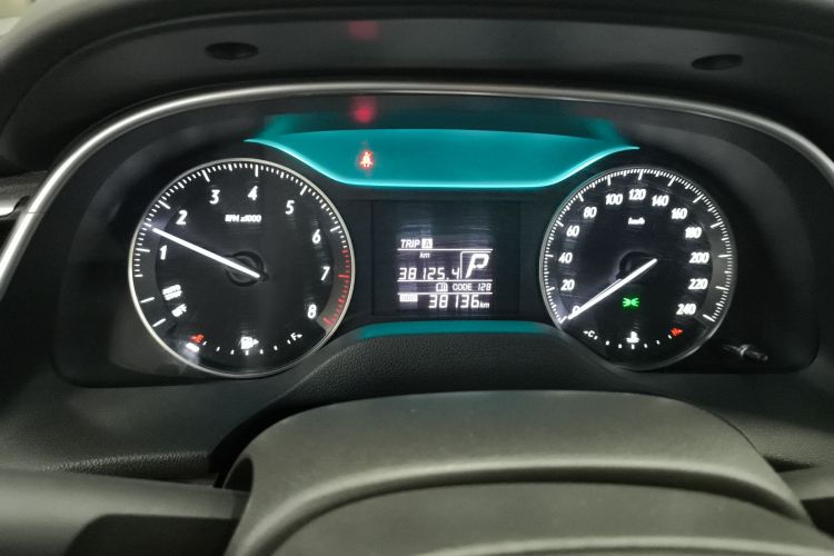 别克 英朗 2019款 15T 双离合进取型 国VI中控内饰14