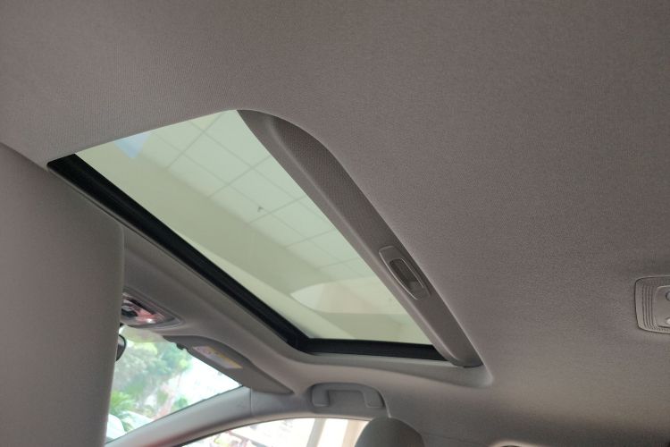 丰田bZ3 2024款 517km 精英PRO中控内饰22