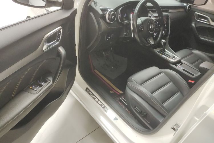 名爵 MG6 2019款 20T 自动运动版中控内饰20
