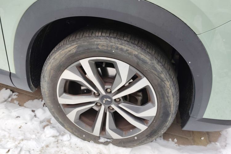 五菱汽车 五菱星辰 2021款 1.5T CVT星曜版车身外观10