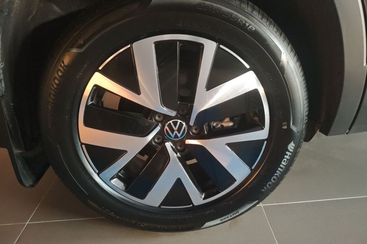 大众 探岳 2025款 改款 众享款 300TSI车身外观6008