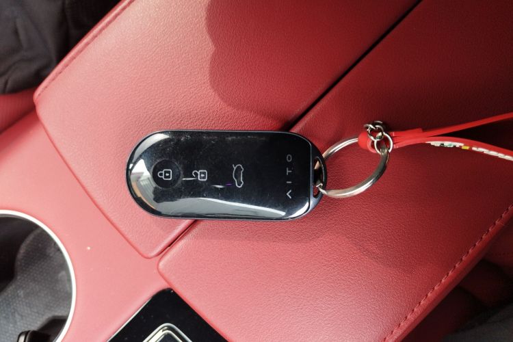 鸿蒙智行 问界M5 2024款 增程 Max RS 四驱高阶智驾版中控内饰7001