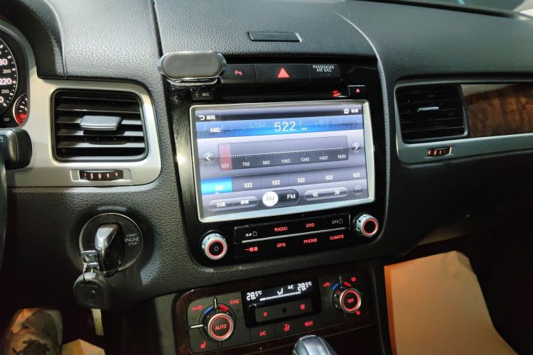 大众 途锐 2014款 3.0TSI 新锐版中控内饰16